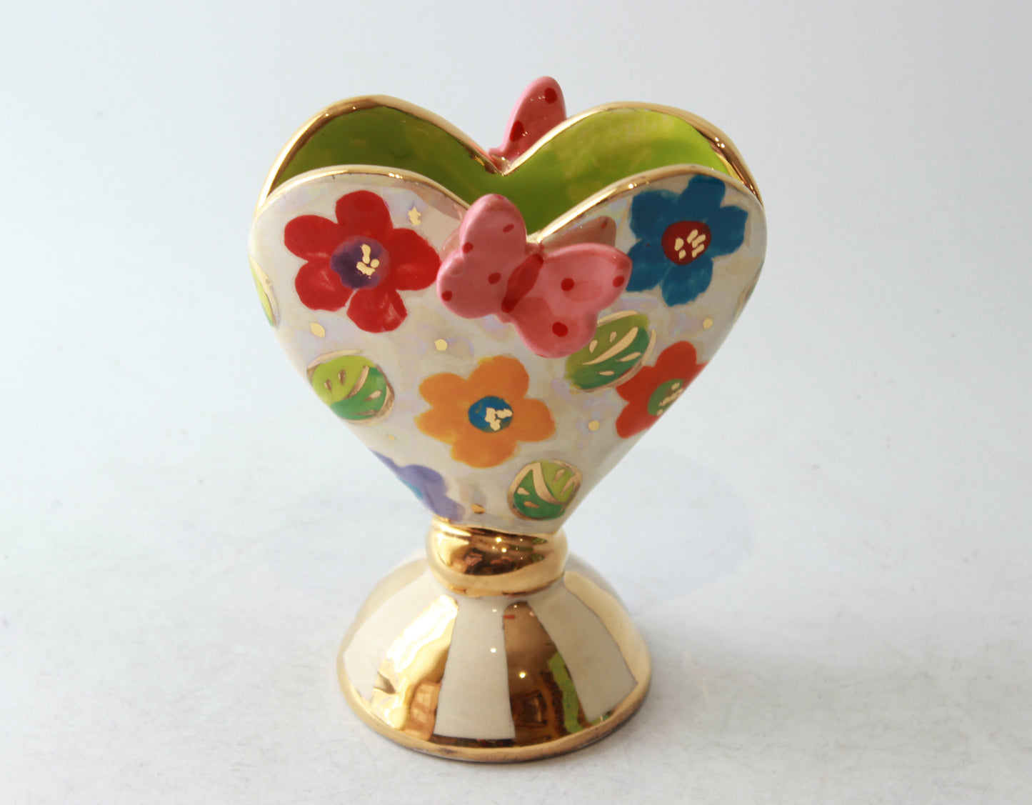 Baby Heart Vase with Butterflies and Daisies