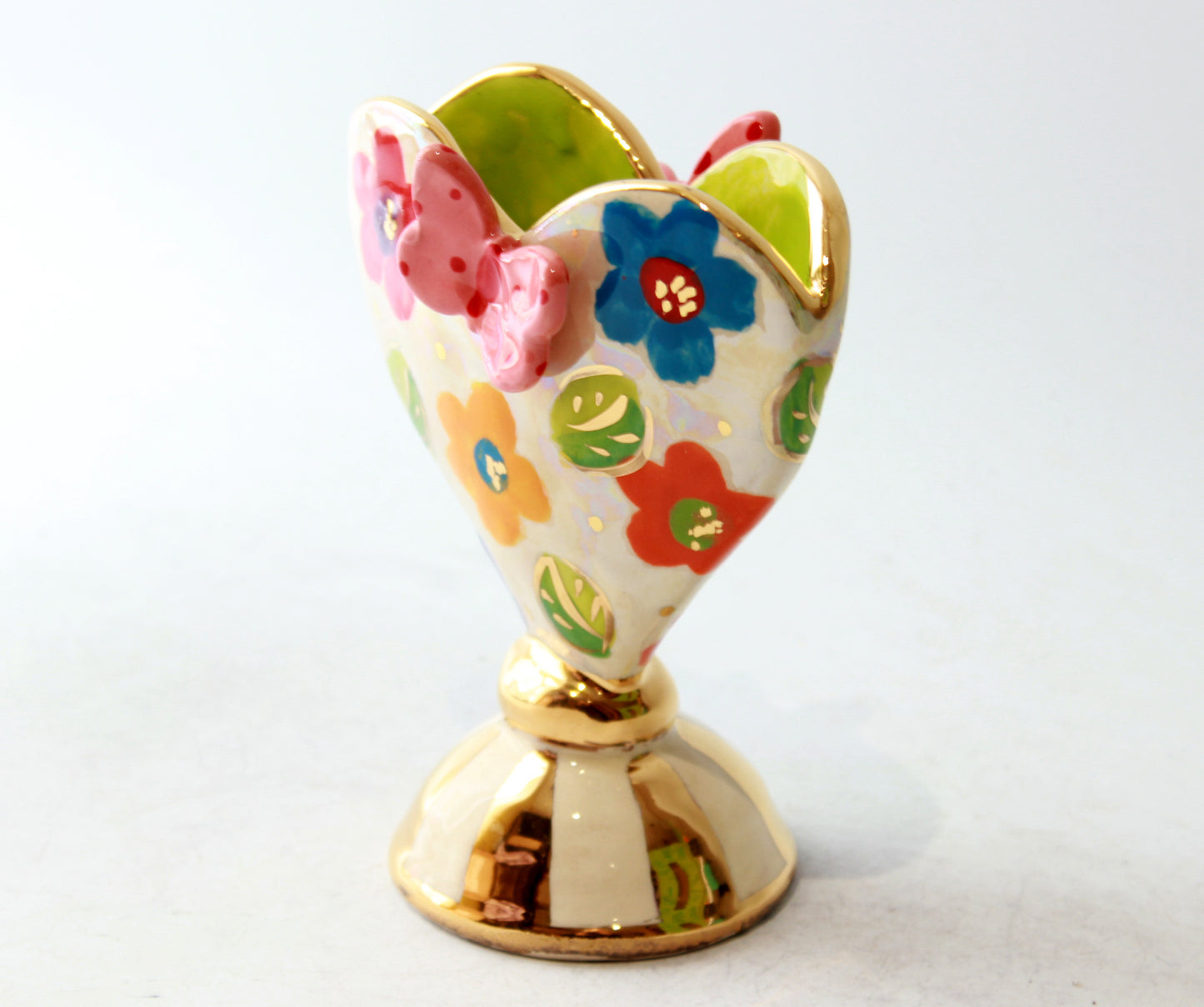 Baby Heart Vase with Butterflies and Daisies