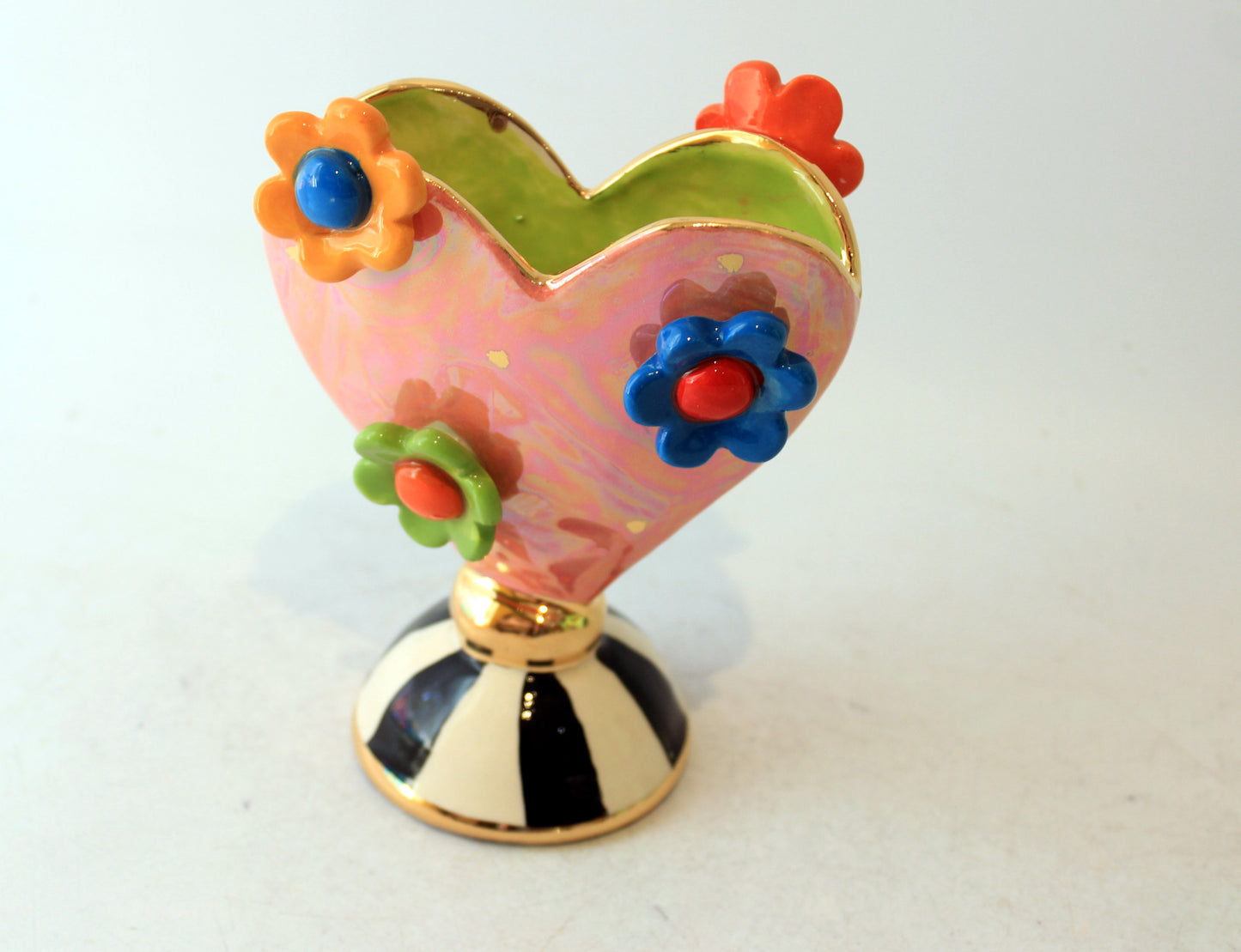 Daisy Studded Baby Heart Vase Pink