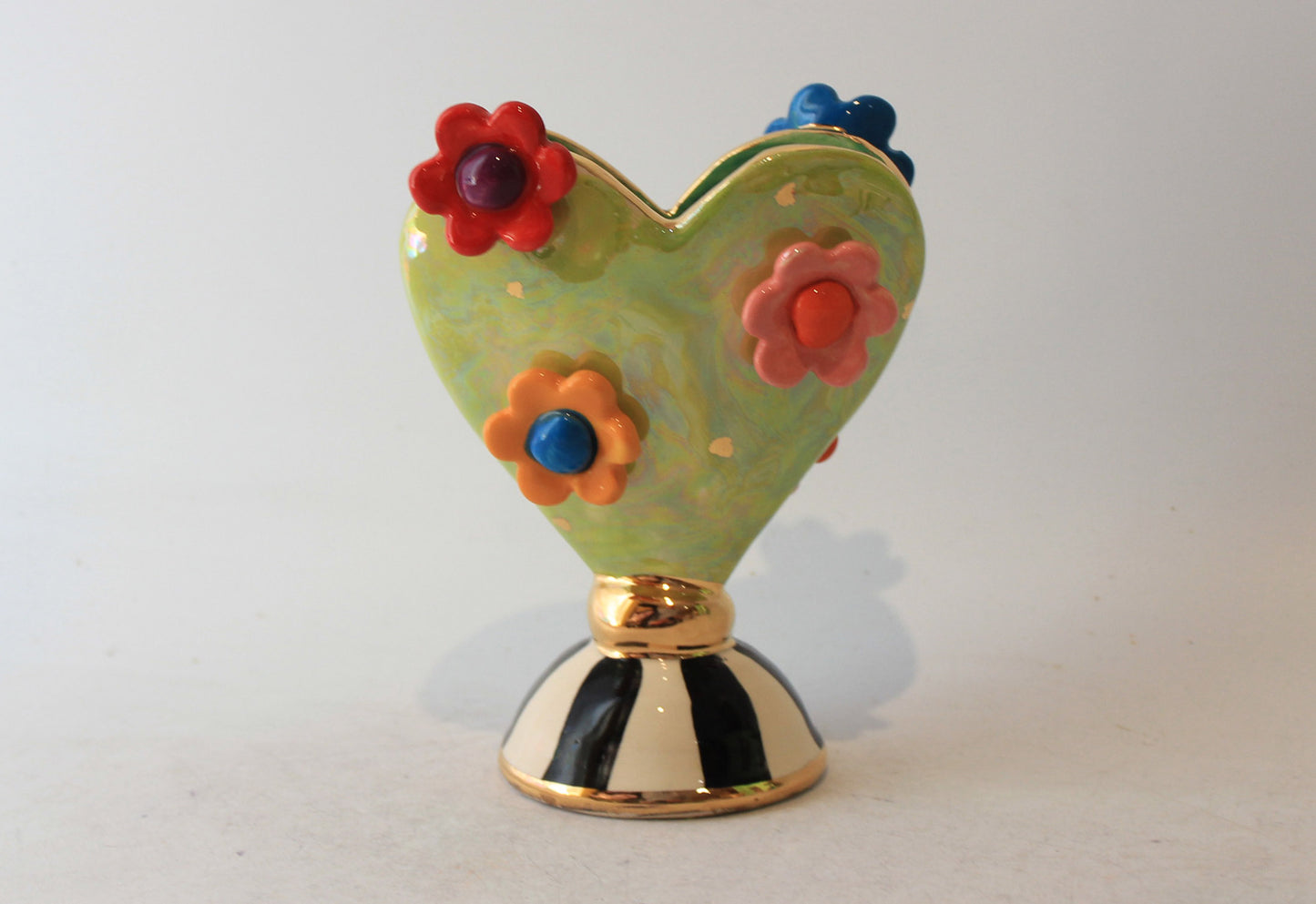 Daisy Studded Baby Heart Vase Green