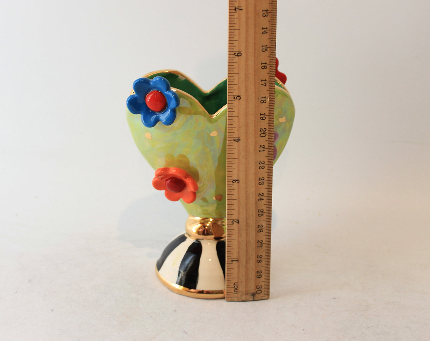 Daisy Studded Baby Heart Vase Green