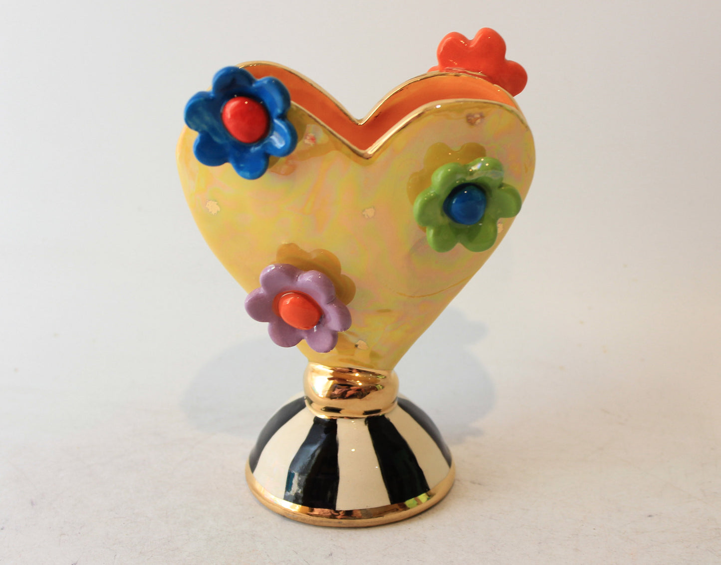 Daisy Studded Baby Heart Vase Yellow