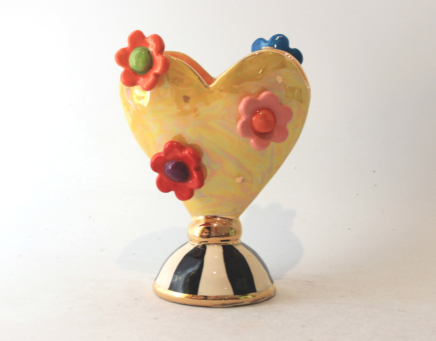 Daisy Studded Baby Heart Vase Yellow