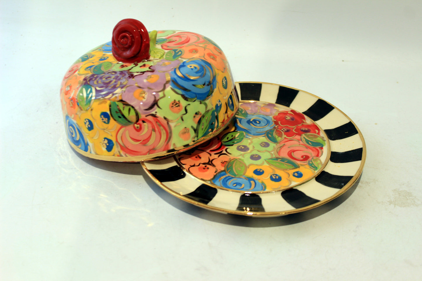 Butter Dish Blooms