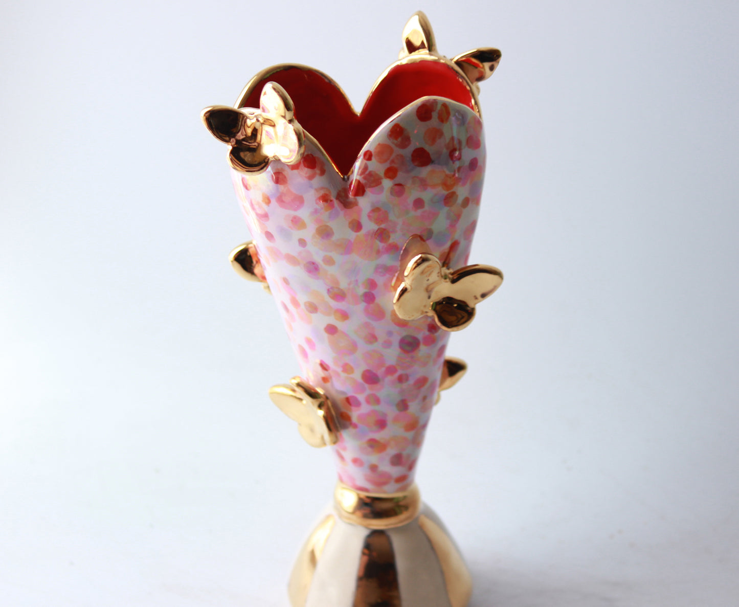 Butterfly Studded Tiny Heart Vase Reddish Confetti