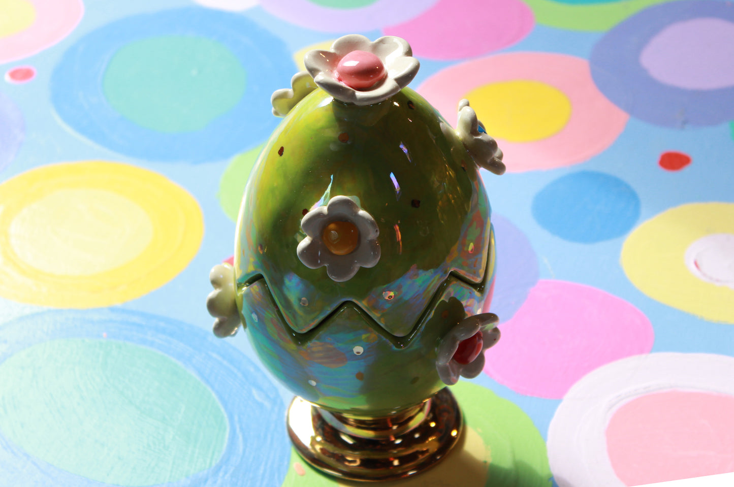 Daisy Studded Easter Egg Green