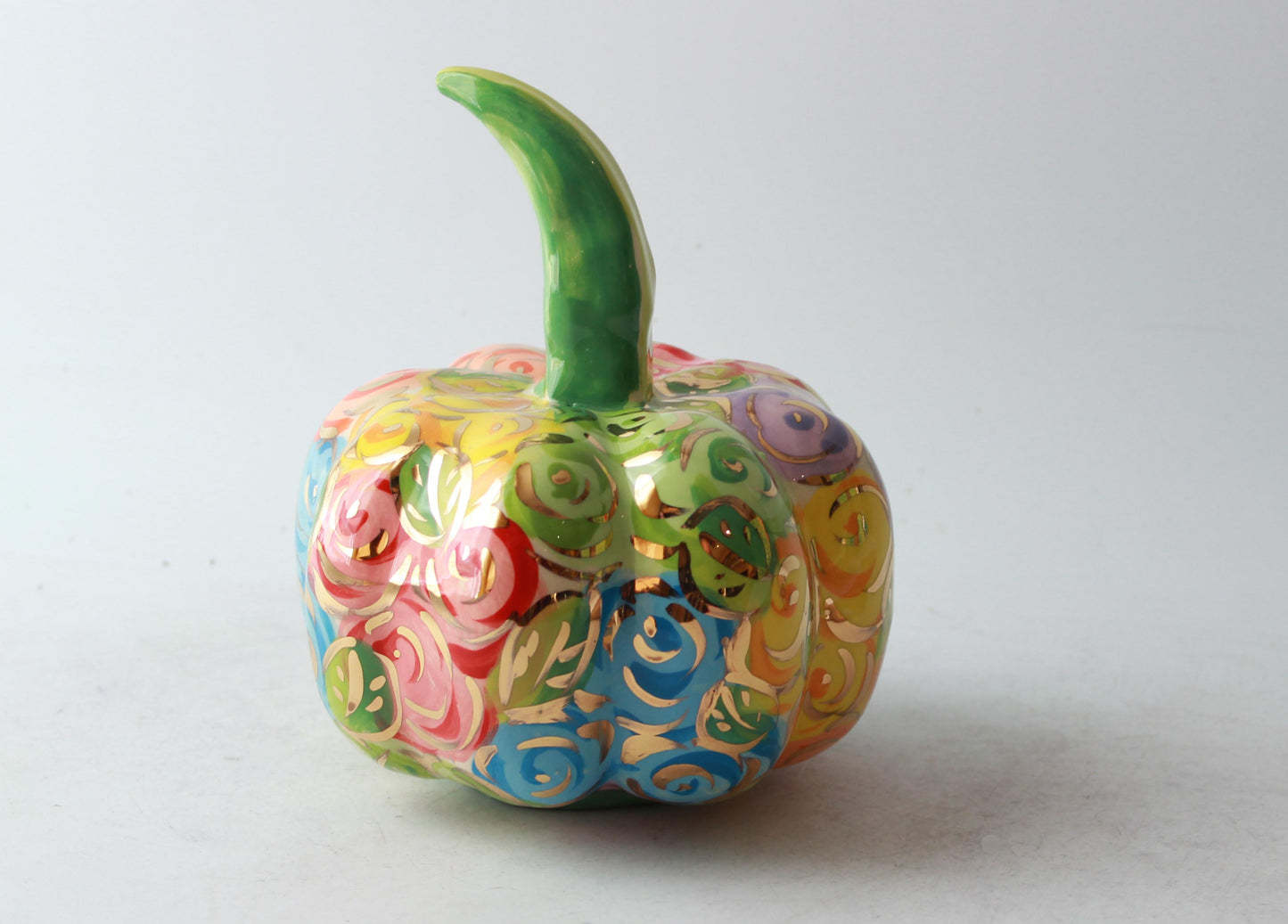 Small Pumpkin Pastel Rosebush