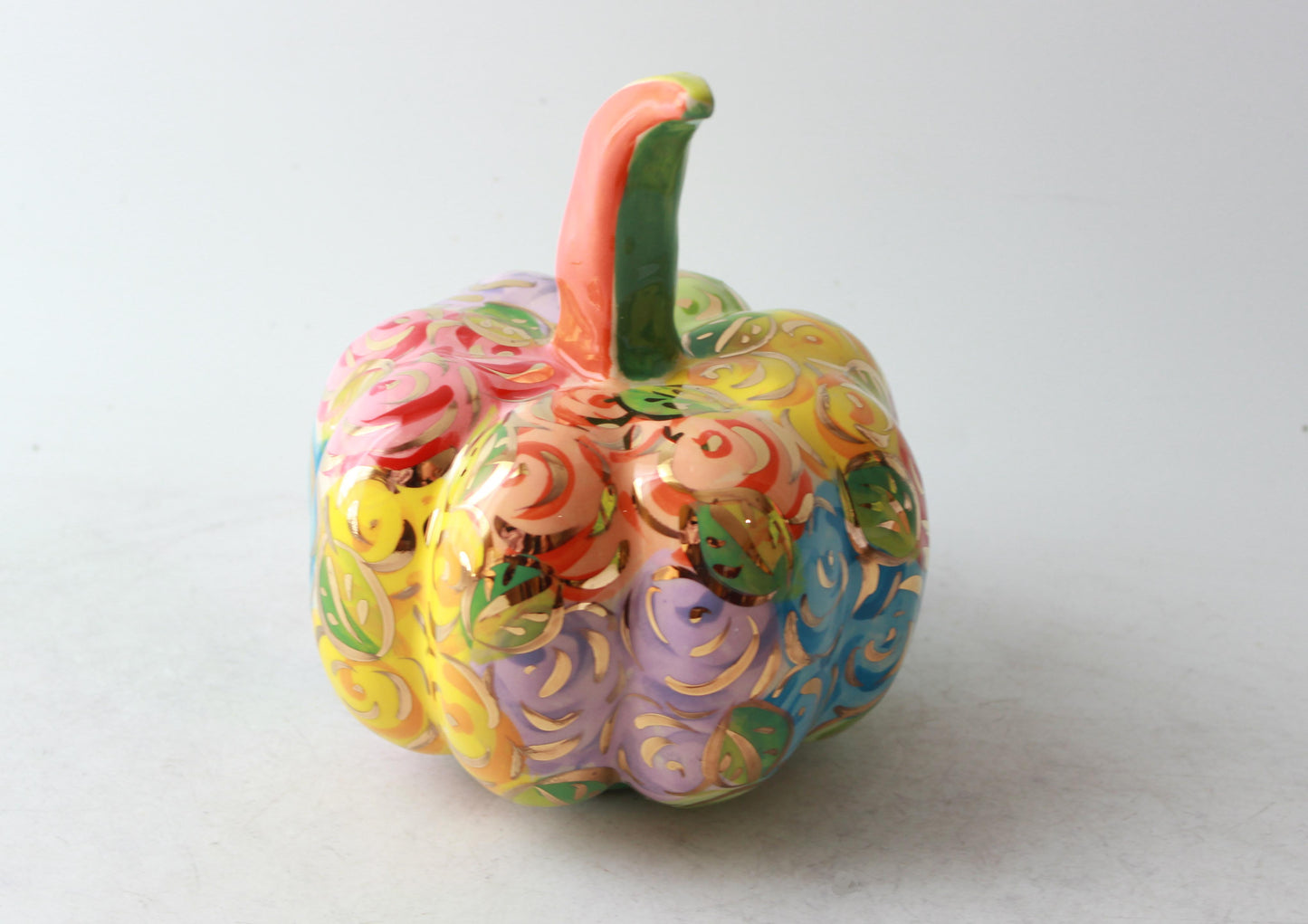 Small Pumpkin Pastel Rosebush
