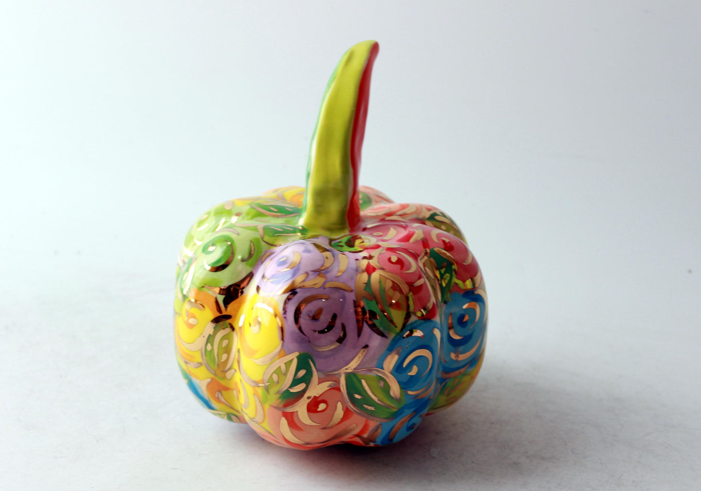 Small Pumpkin Pastel Rosebush