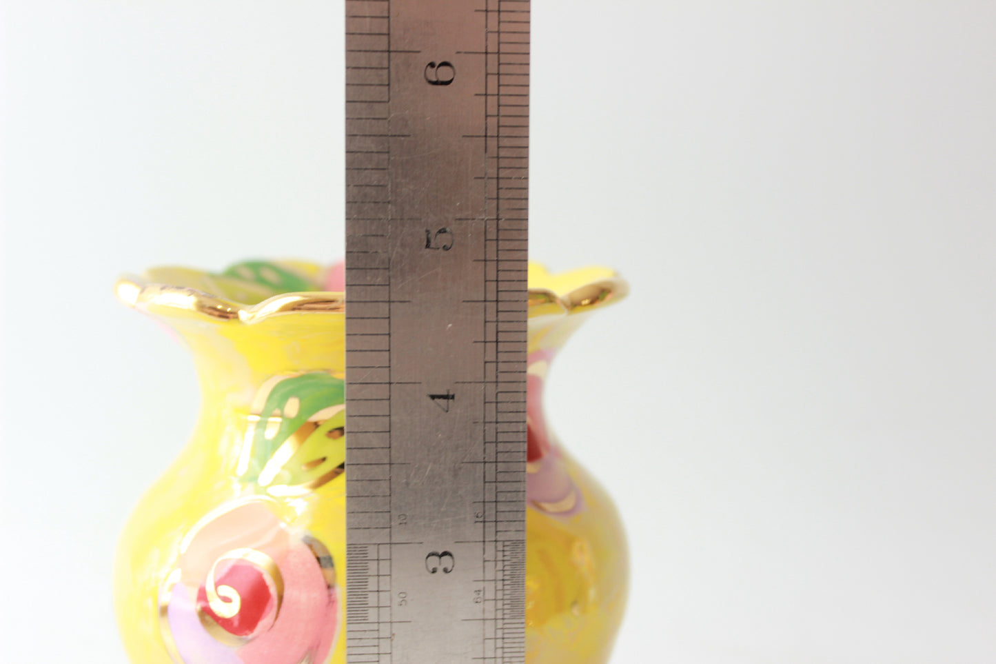 Posy Vase with Fluted Rim