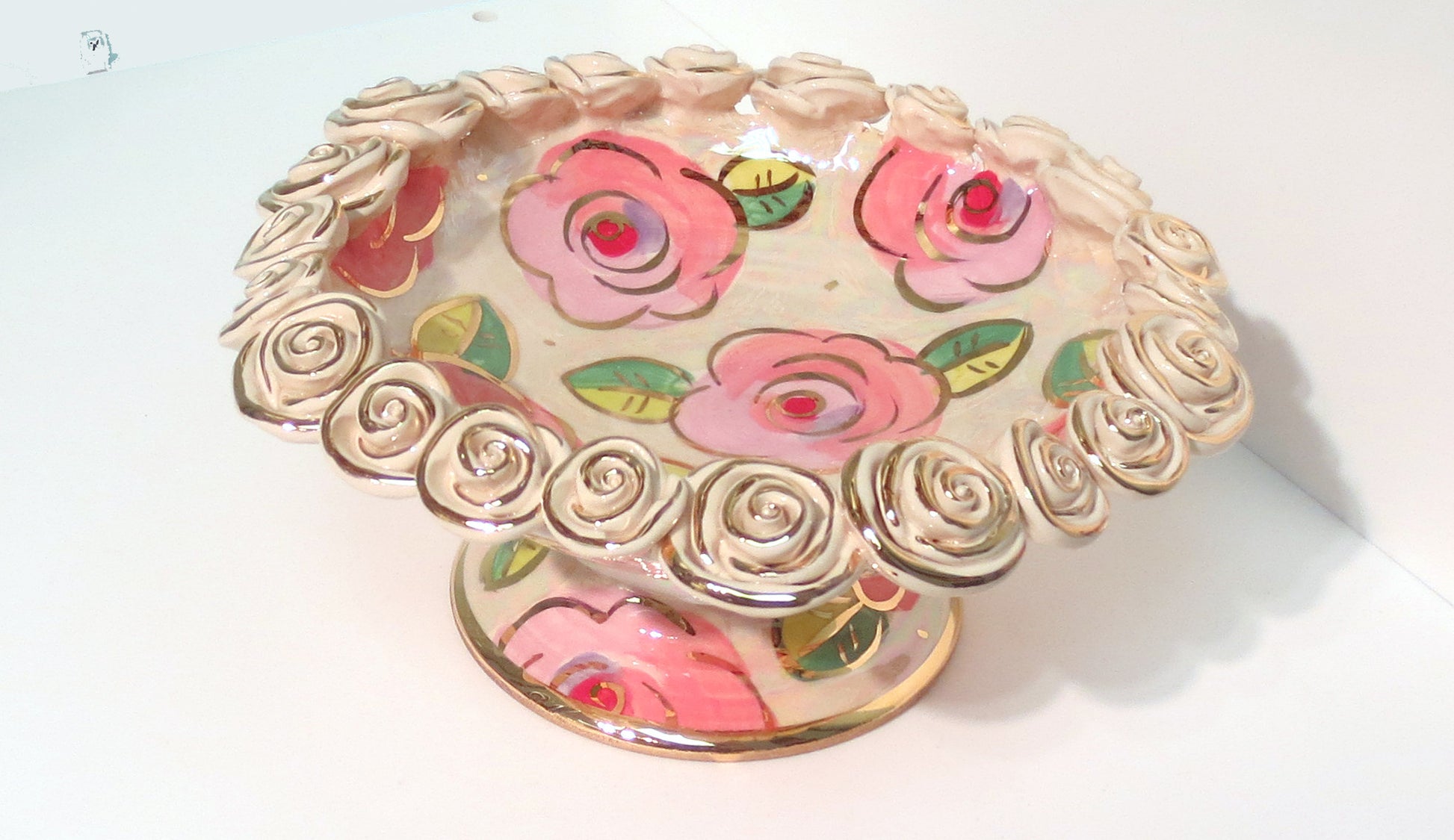 Rose Encrusted Cakestand Pale Pink Roses - MaryRoseYoung