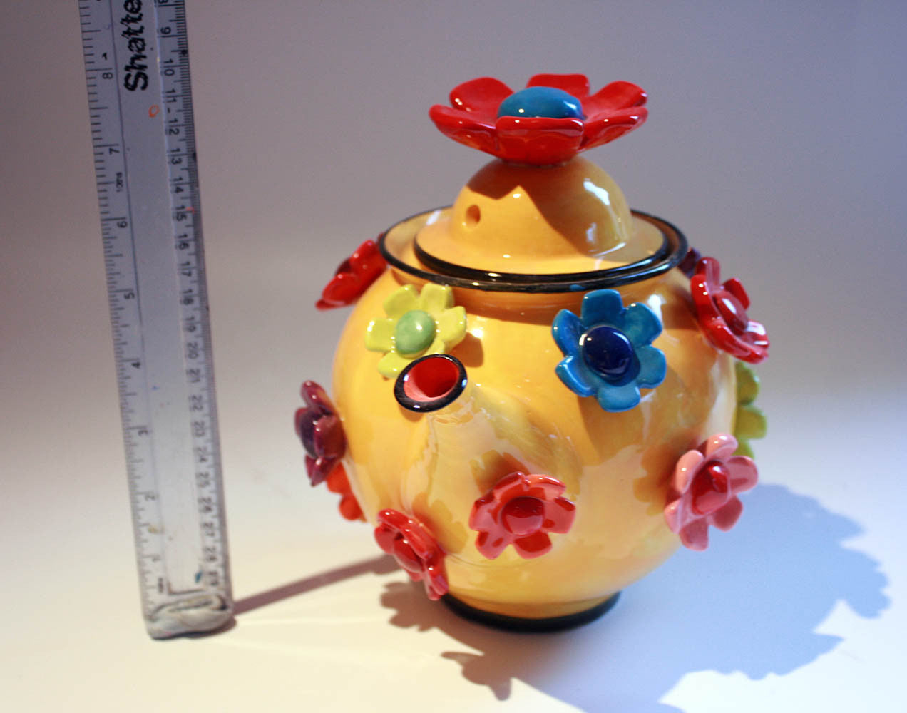 Daisy Studded Teapot Yellow - MaryRoseYoung