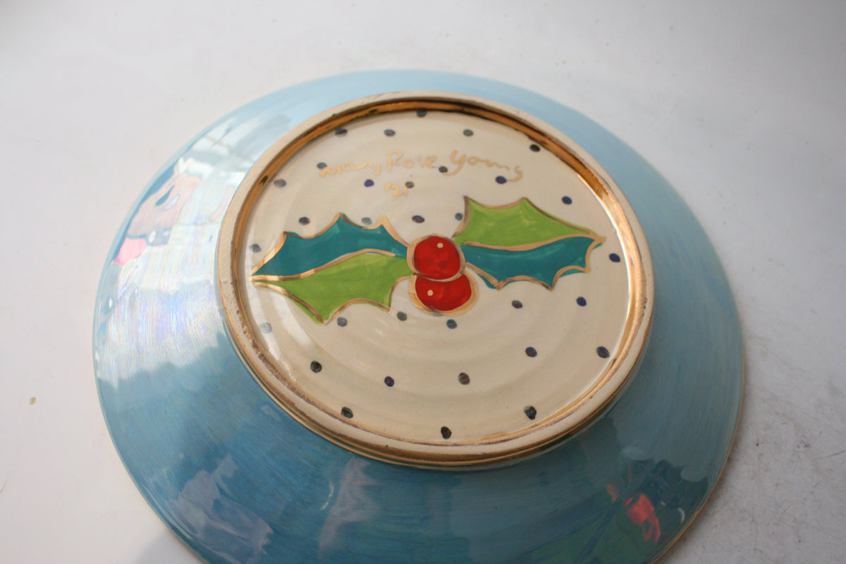 Dinner Plate in Holly Blue
