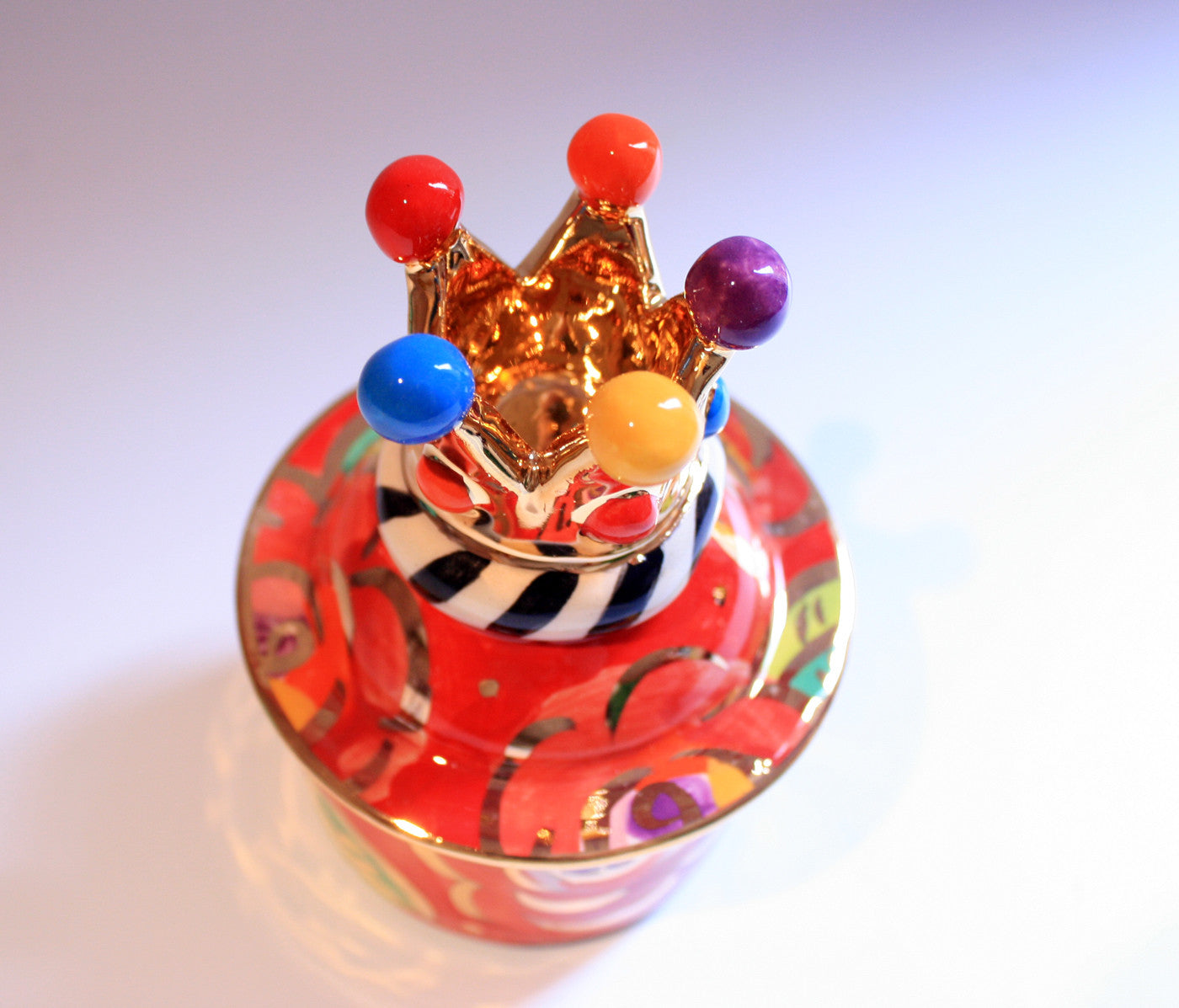 Tiny Crown Lidded Pot Roses on Red - MaryRoseYoung