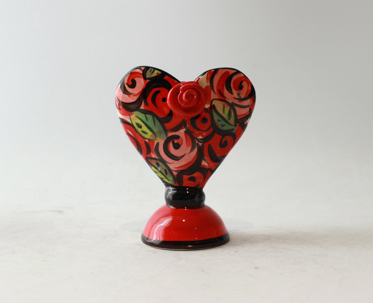 Baby Heart Vase in Red Rosebush