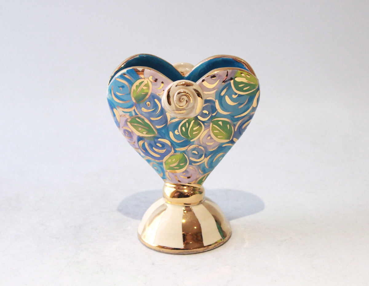 Baby Heart Vase in Blue Rosebush