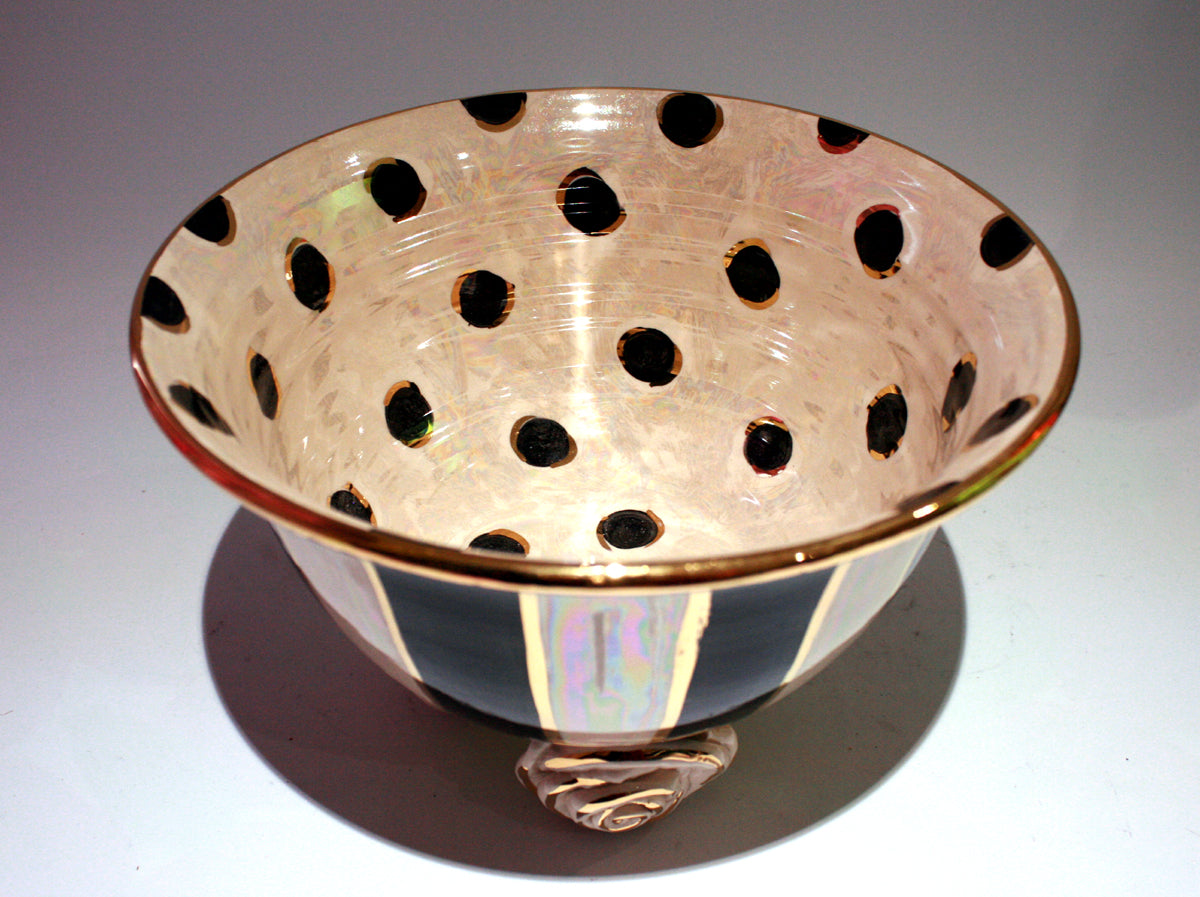 Medium Rose Footed Salad Bowl - MaryRoseYoung