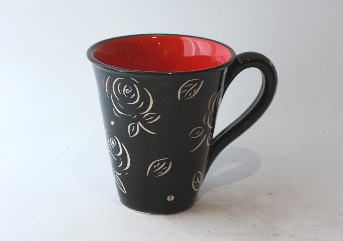 New Shape Large Mug in Black Etch