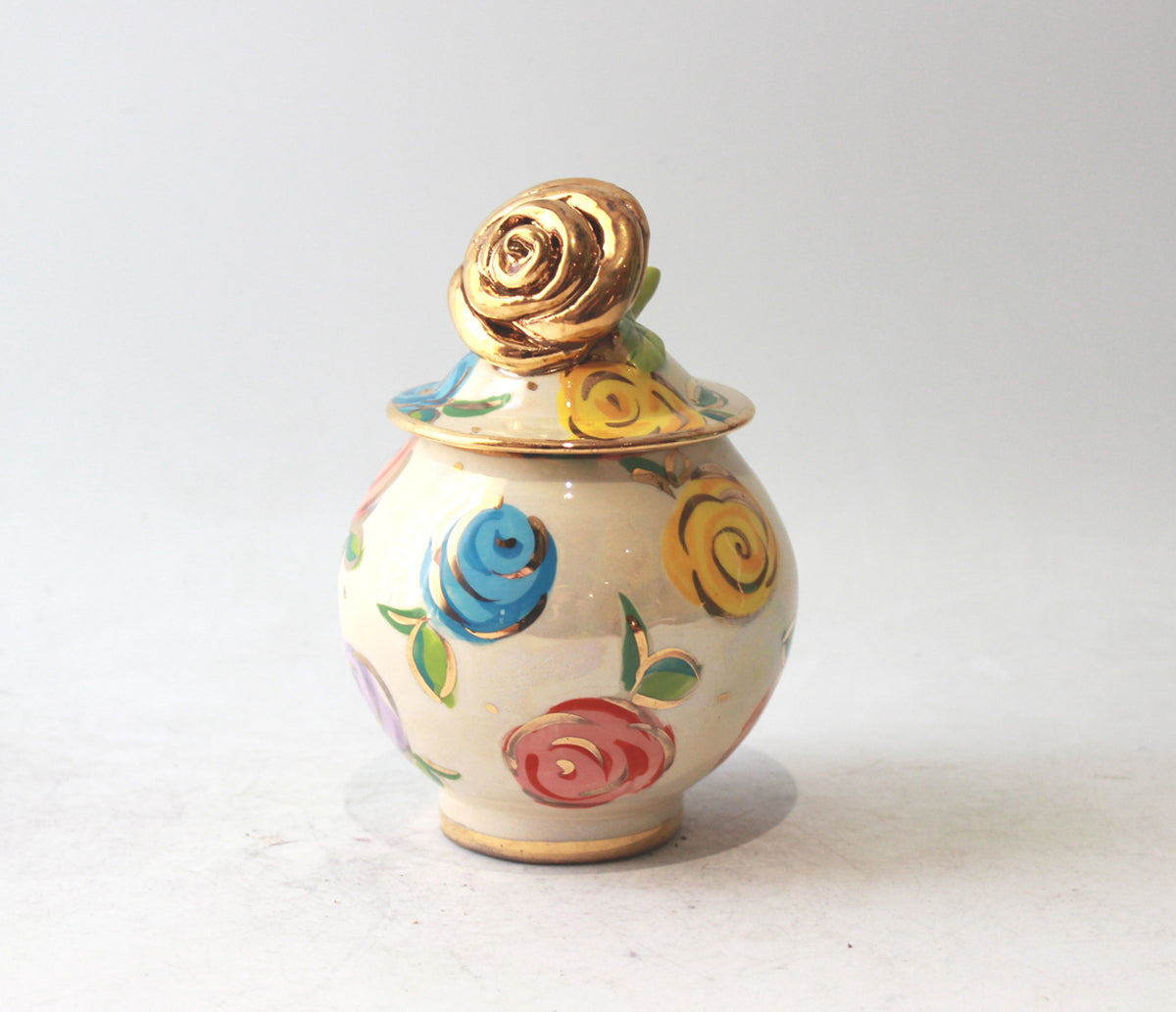 Rose Lidded Tea Caddy in Rosebud
