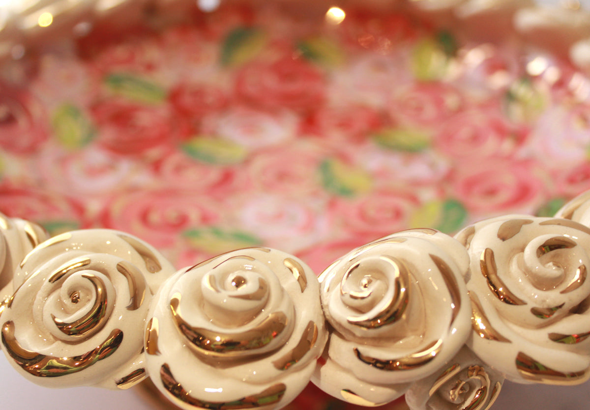 Rose Encrusted Cakestand in Pink Rosebush