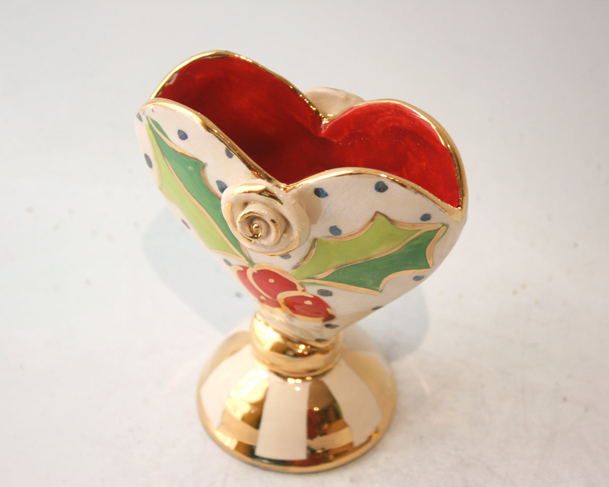Baby Heart Vase in Holly