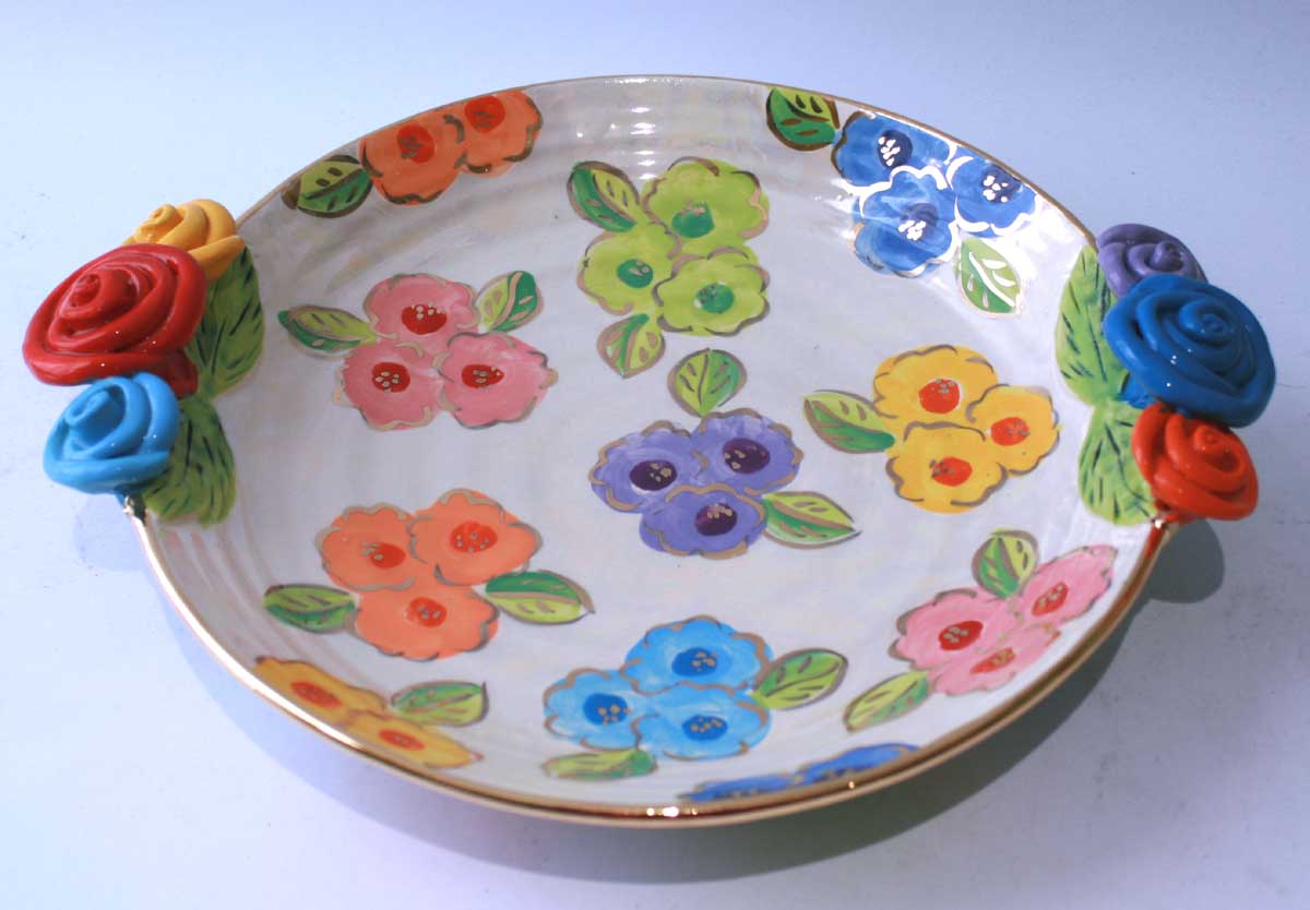 Rose Edged Dinner Plate in Petit Fleur