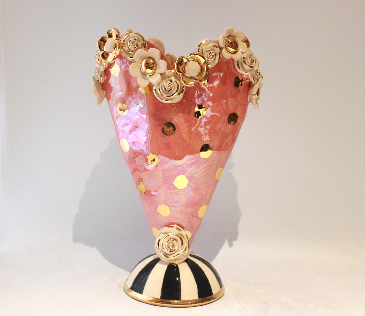 Large Multiflower Encrusted Heart Vase in Iridescent Pink with Gold Dots