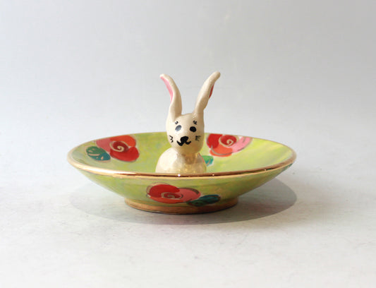 Saucer with Rabbit in Gold New Rose on Green