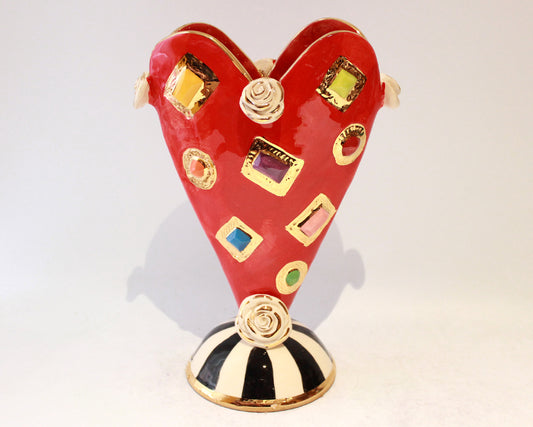 Medium Jewelled Heart Vase in Red