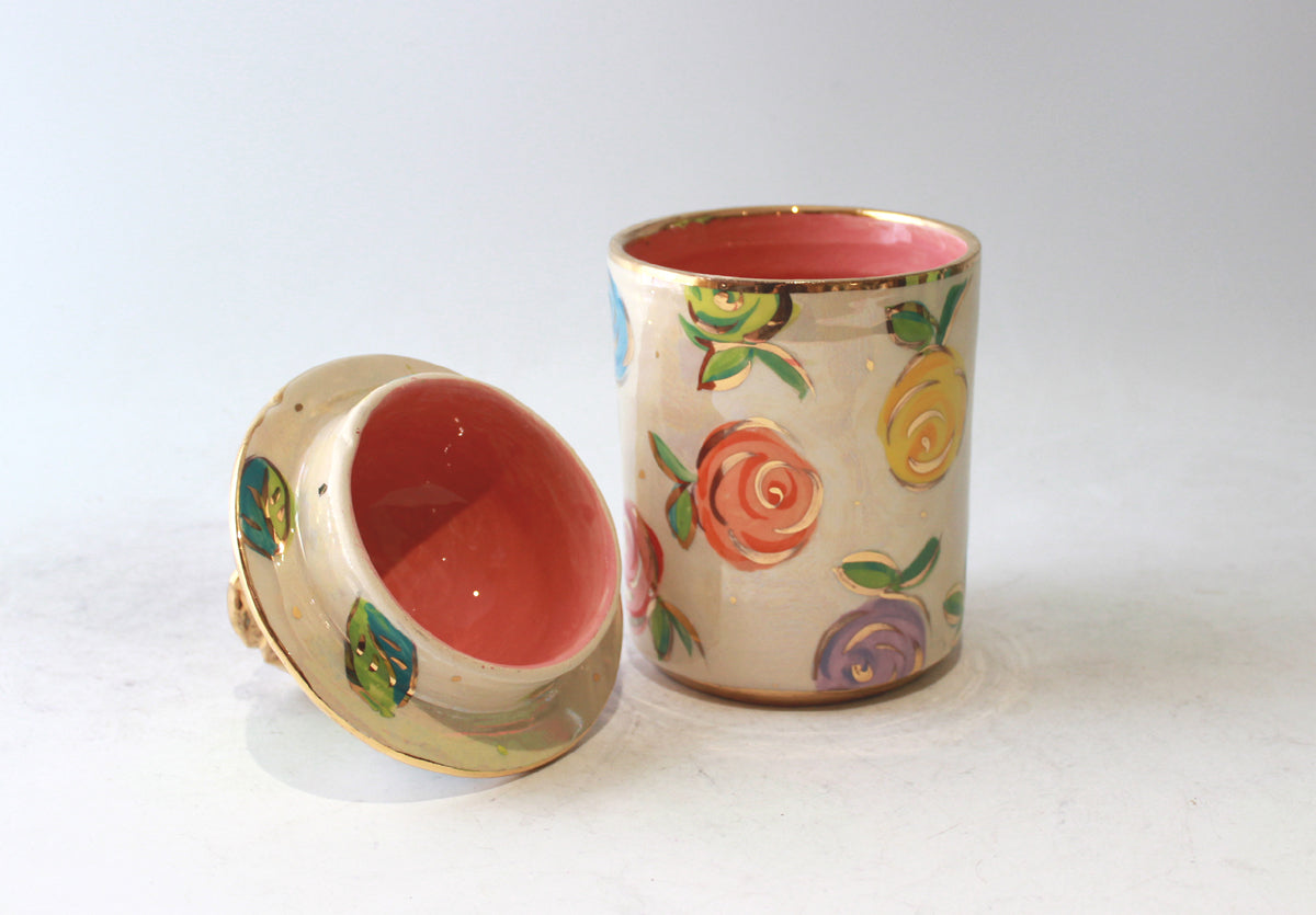Medium Rose Lidded Tea Caddy in Rosebud