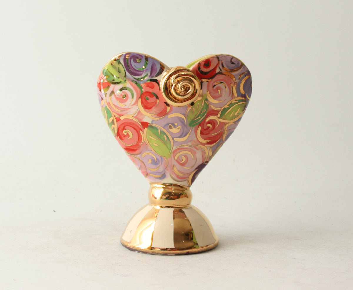 Baby Heart Vase in Pink Rosebush