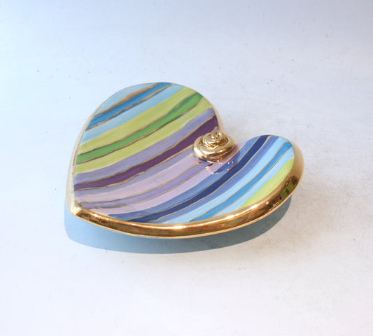 Heart Shaped Soap Dish in Lustred Stripe
