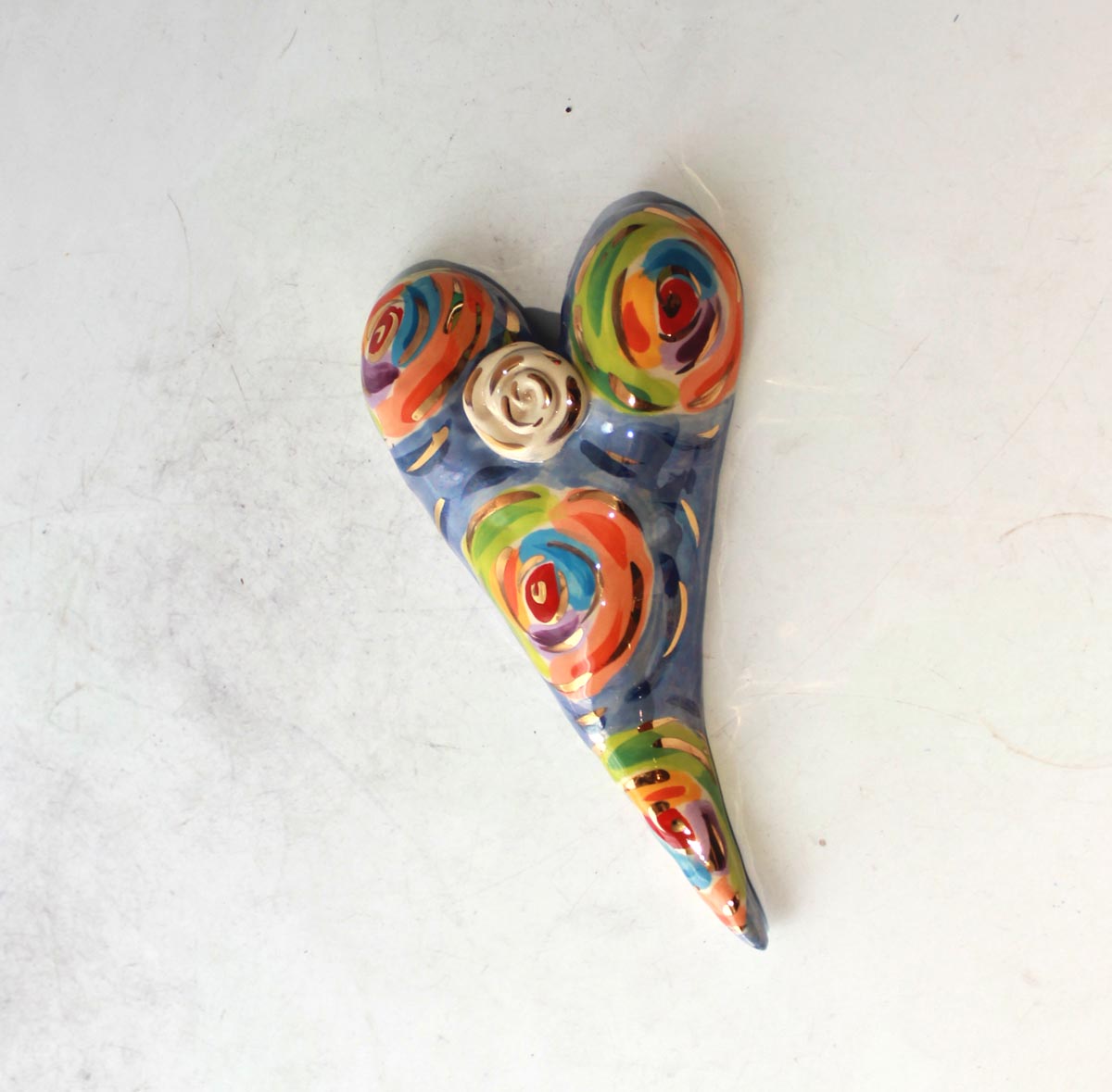 Curly Wall Hanging Heart in Swirls