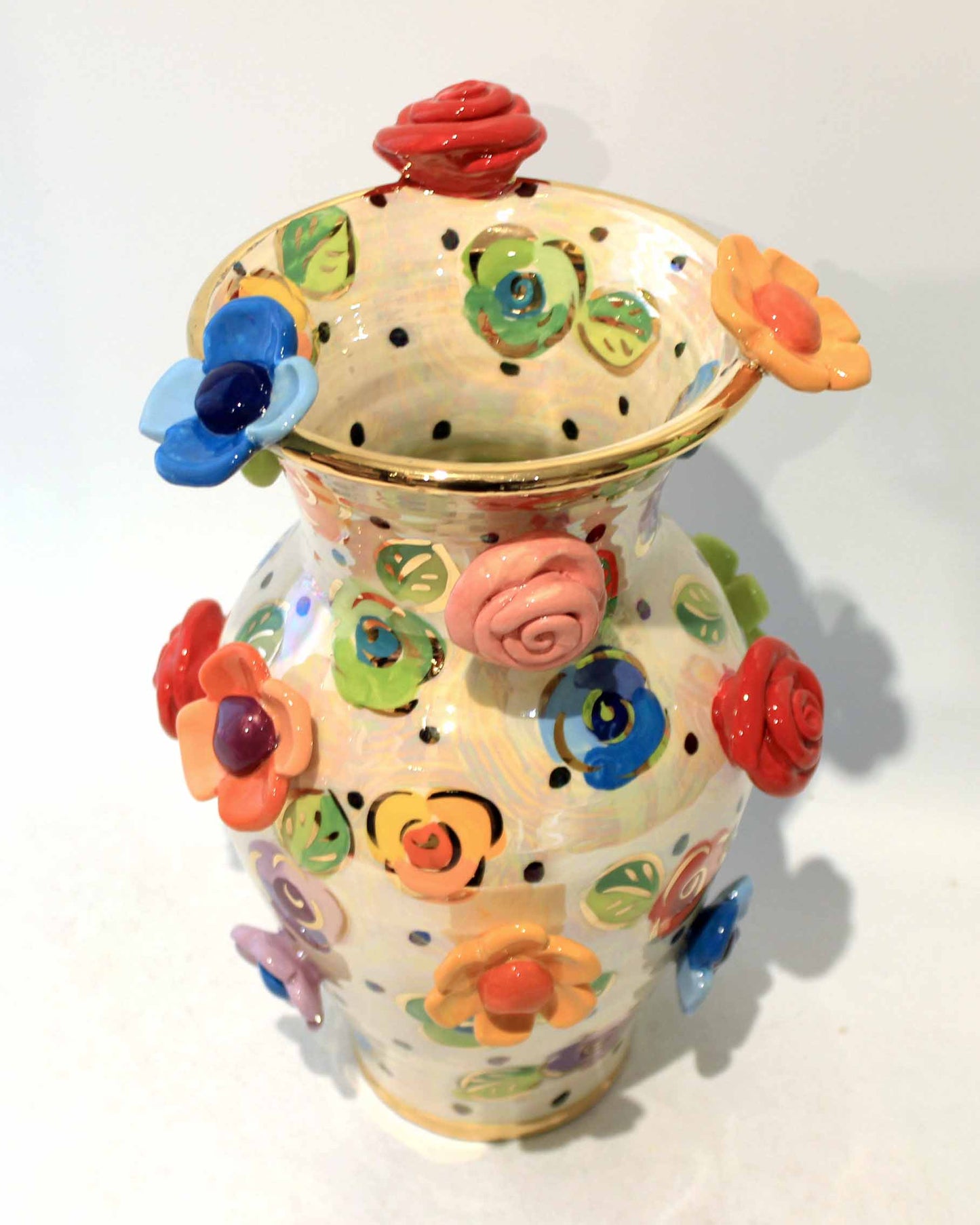 Large Multiflower Studded Vase Rosebuds on Polka
