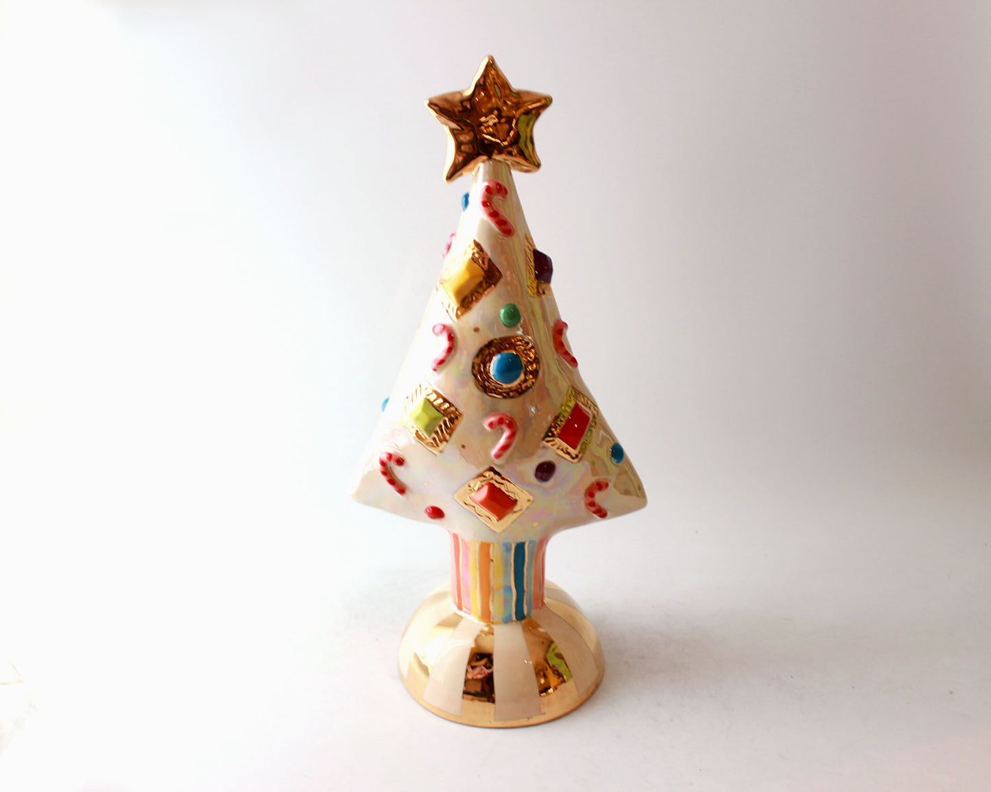 Large Jewelled Christmas Tree in Shimmering White with Star