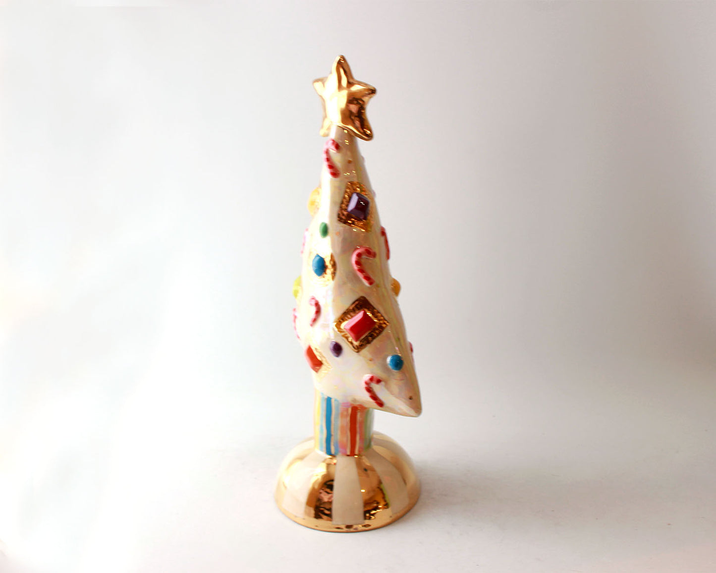 Large Jewelled Christmas Tree in Shimmering White with Star