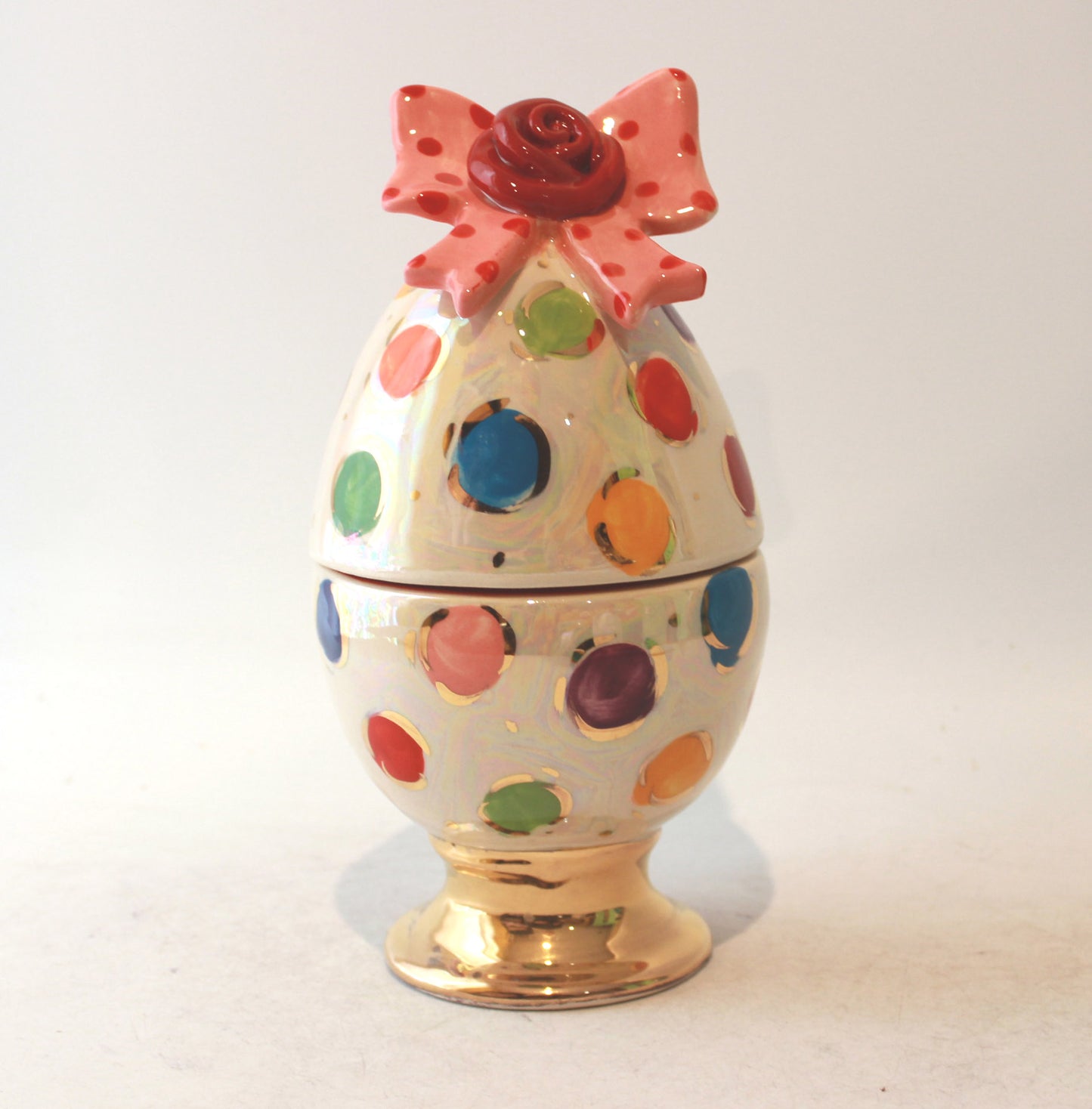 Easter Egg with Ribbony Bow and Rose in Coloured Dots