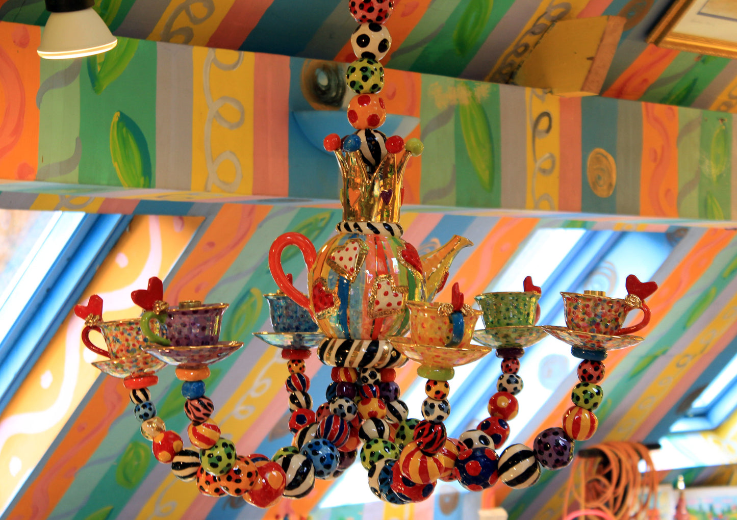 Six Armed Chandelier "Hearts"