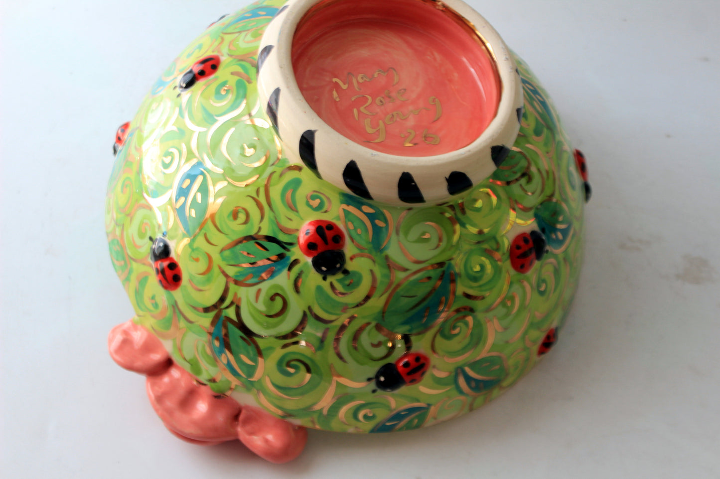 Large Footed Salad Bowl with Ladybirds Green Rosebush