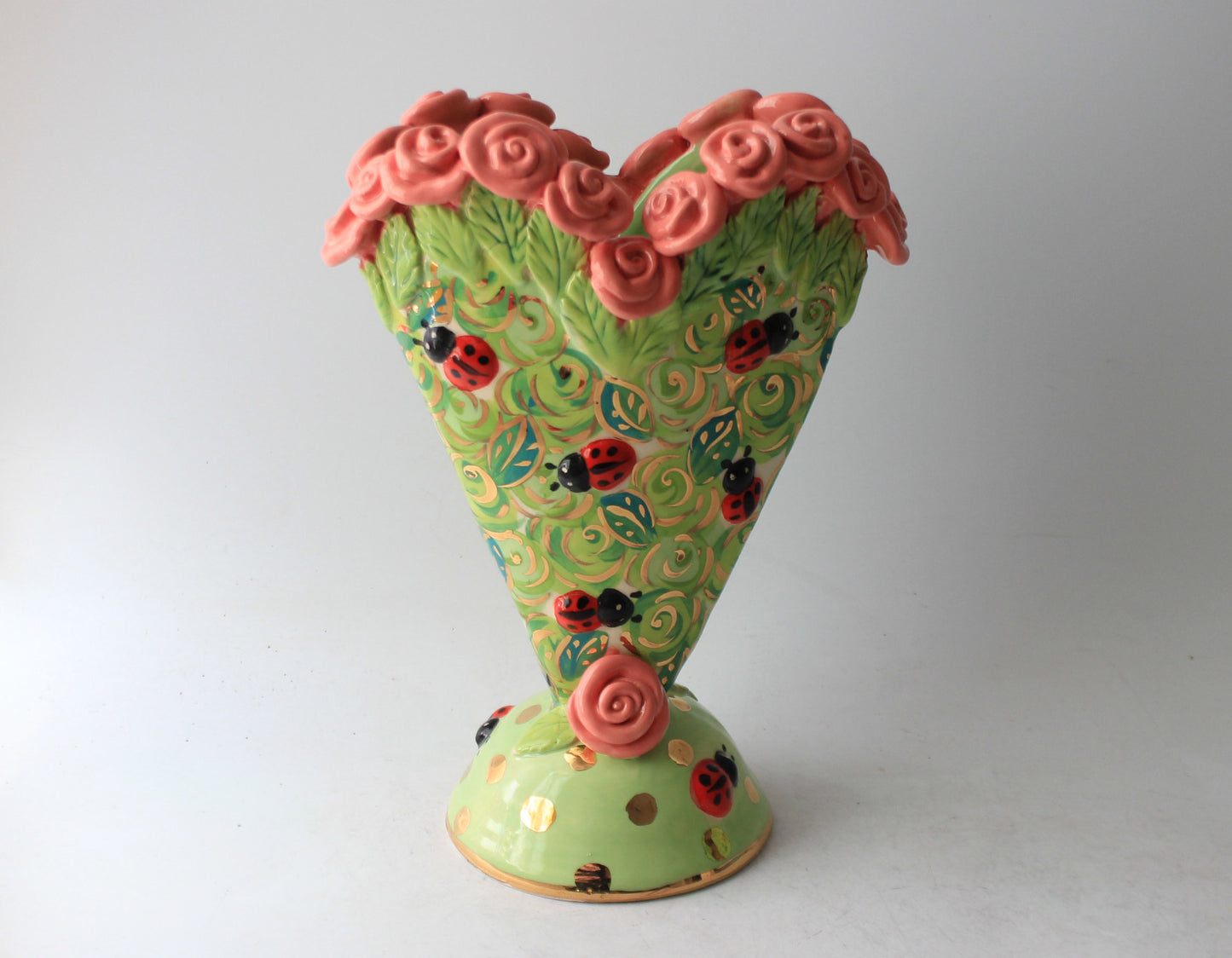 Small Rose Encrusted Heart Vase with Studded ladybirds Rosebush