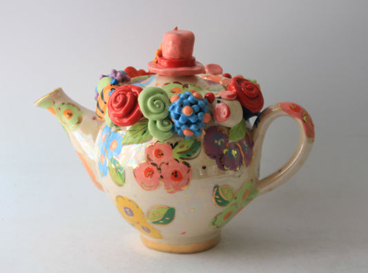 Mad Hatters Teapot Petit Fleur