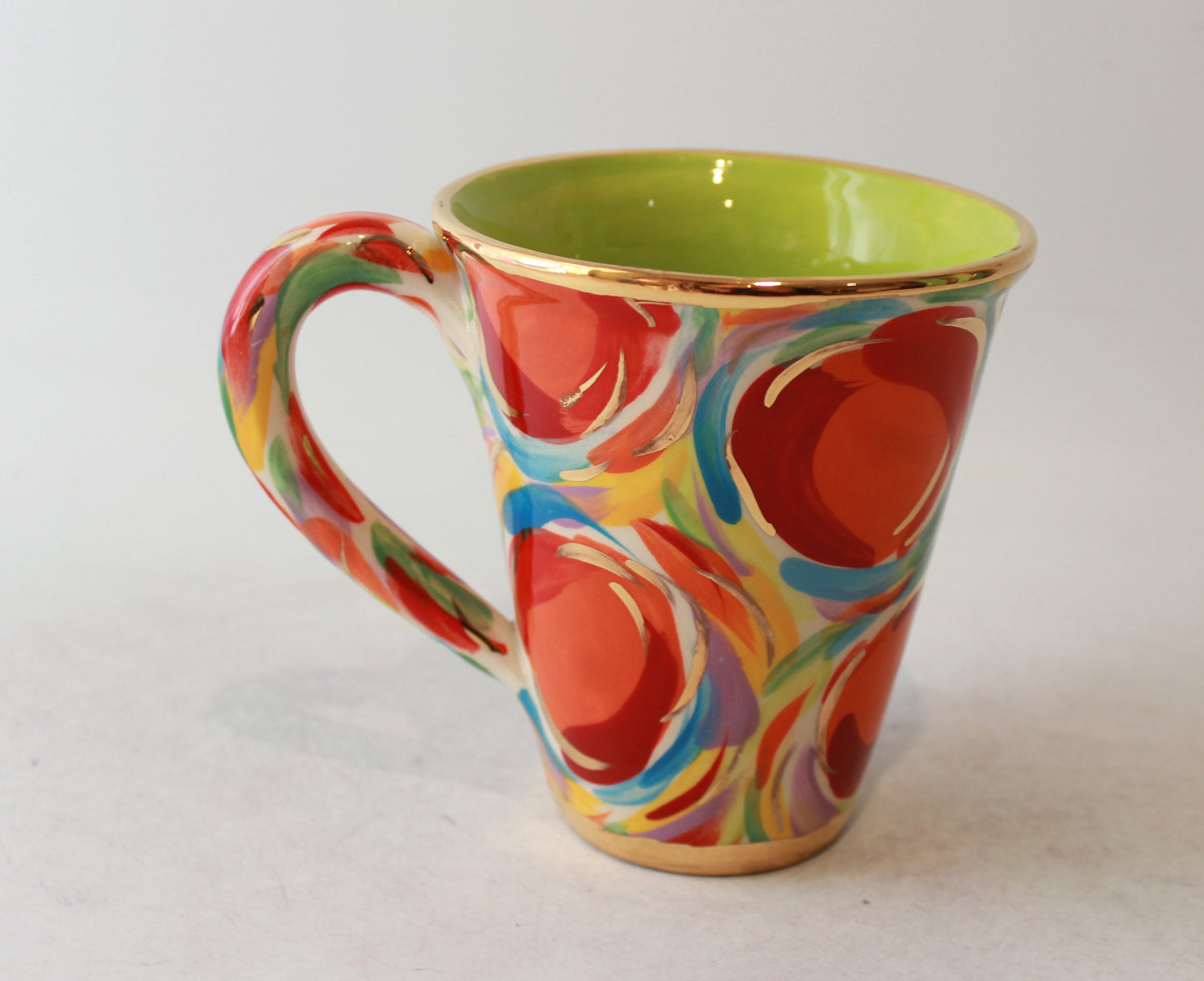 New Shape Large Mug Egg Design