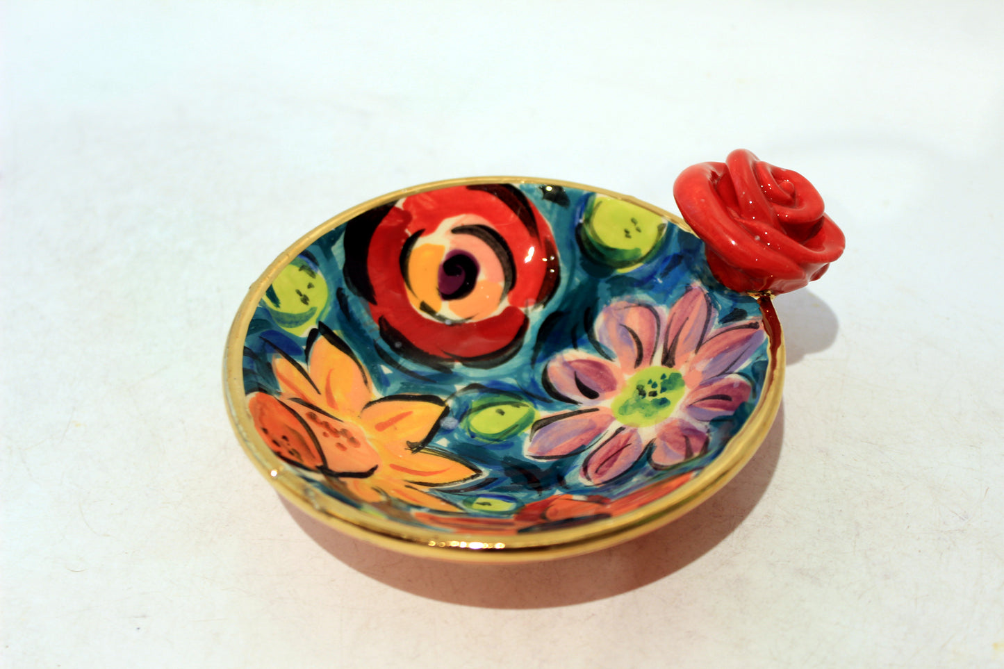 Rose Saucer in Wild