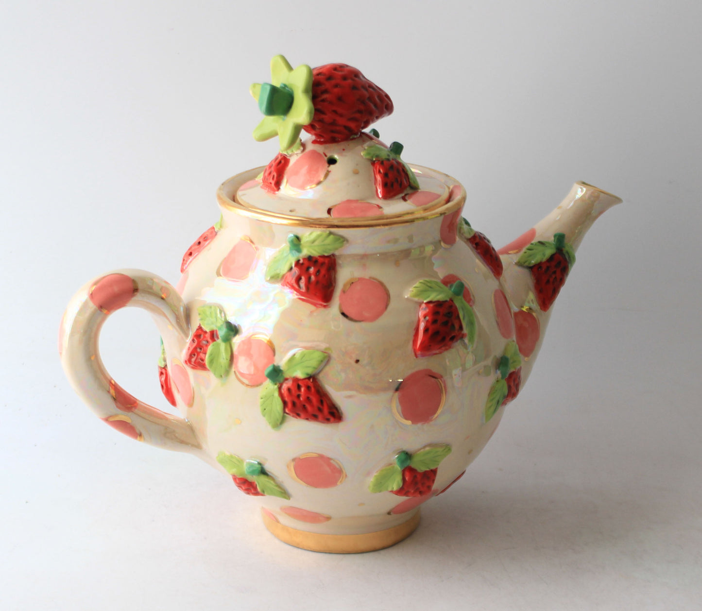 Medium Strawberry Teapot Dots
