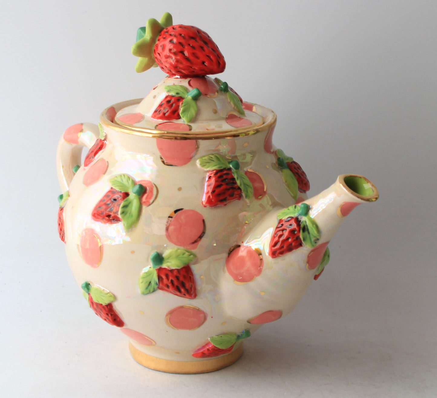 Medium Strawberry Teapot Dots