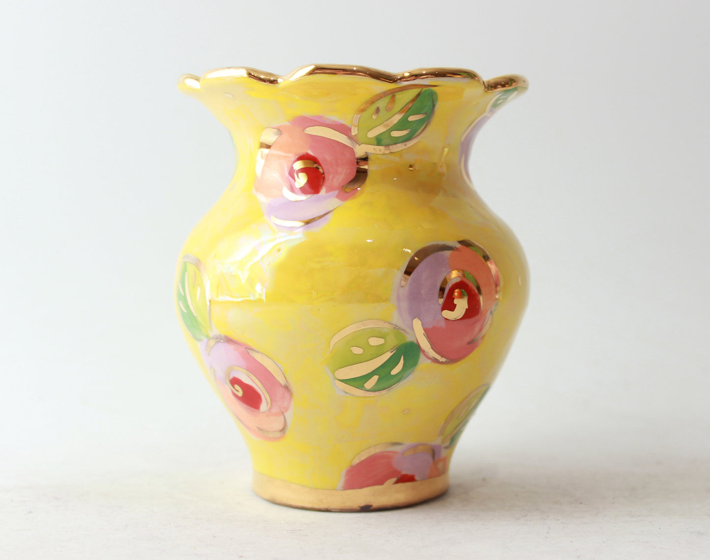 Posy Vase with Fluted Rim