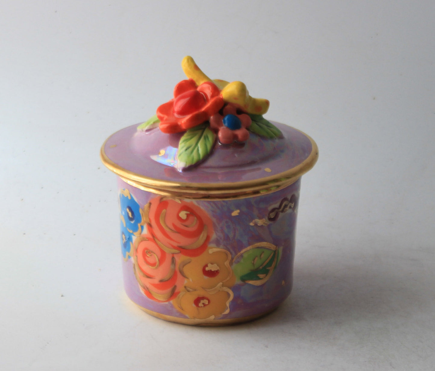 Tiny Lidded Pot with Butterfly and Daisies