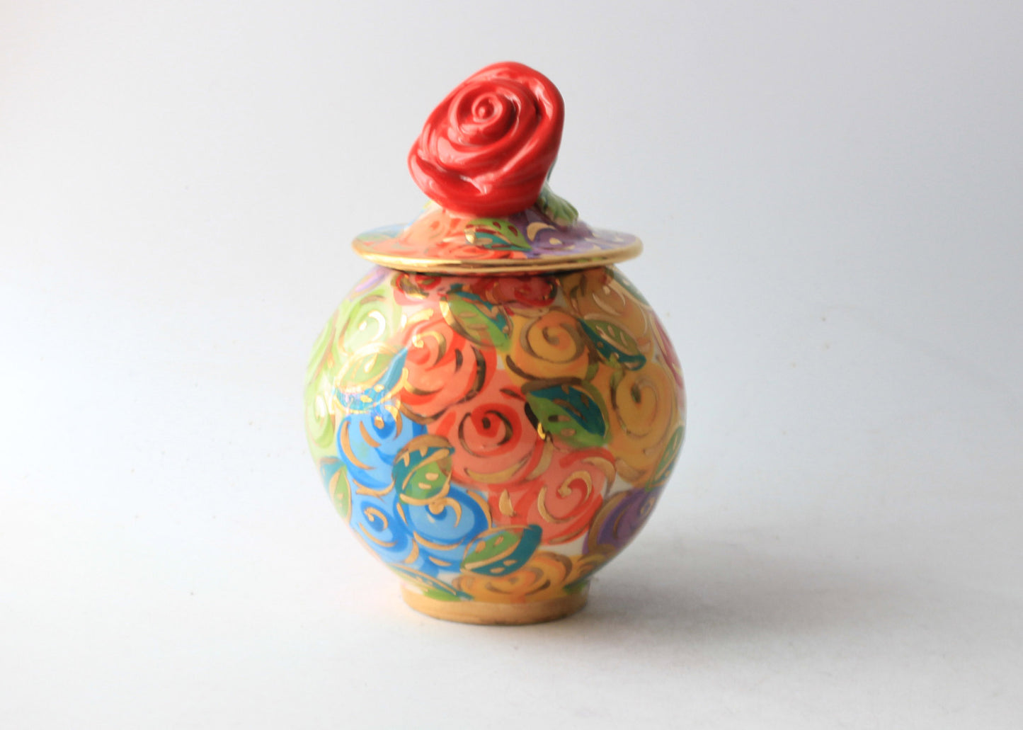 Tiny Lidded Pot Pastel Rosebush