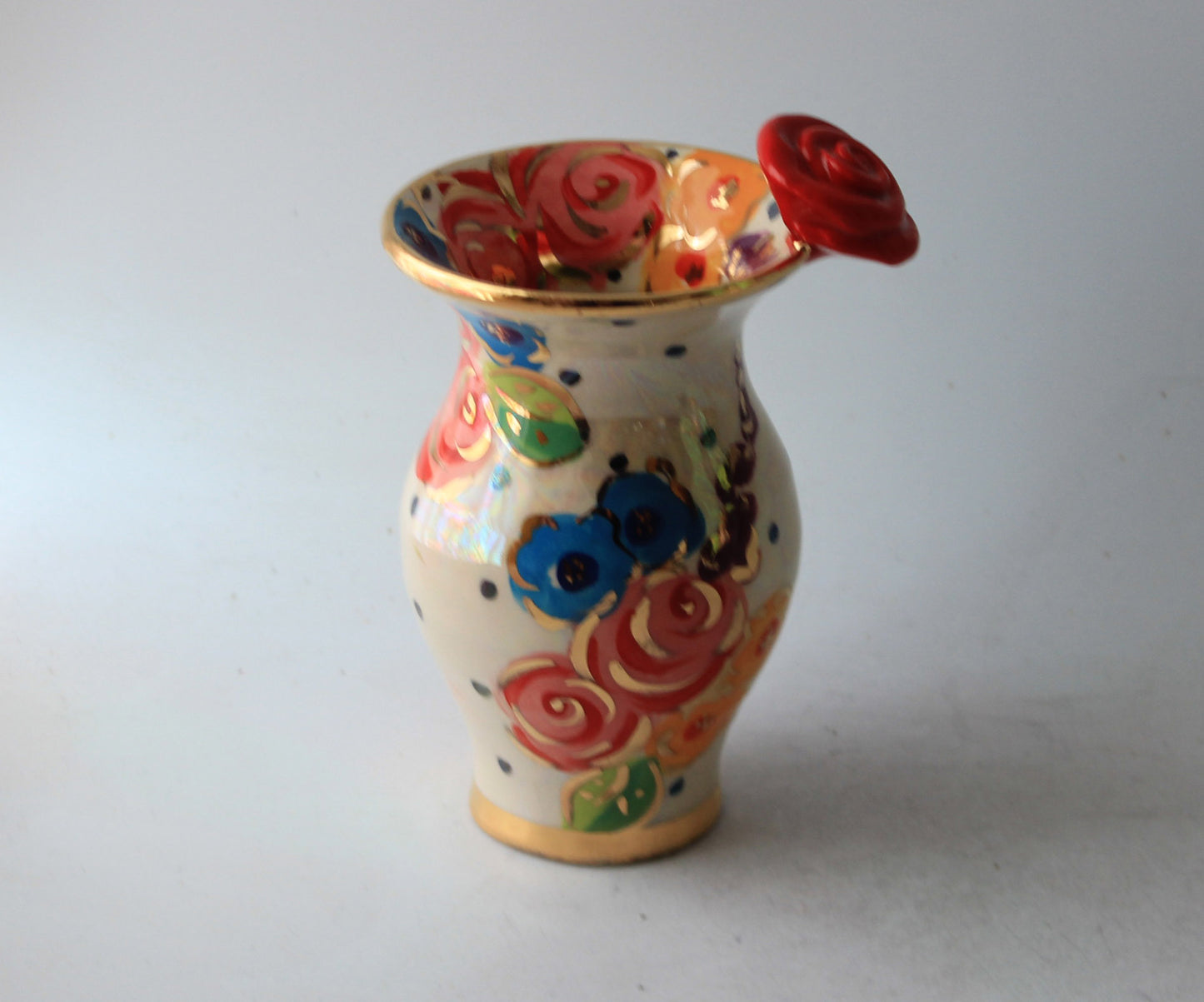 Tiny Vase Vintage Floral
