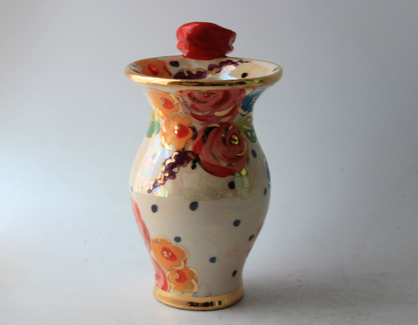 Tiny Vase Vintage Floral